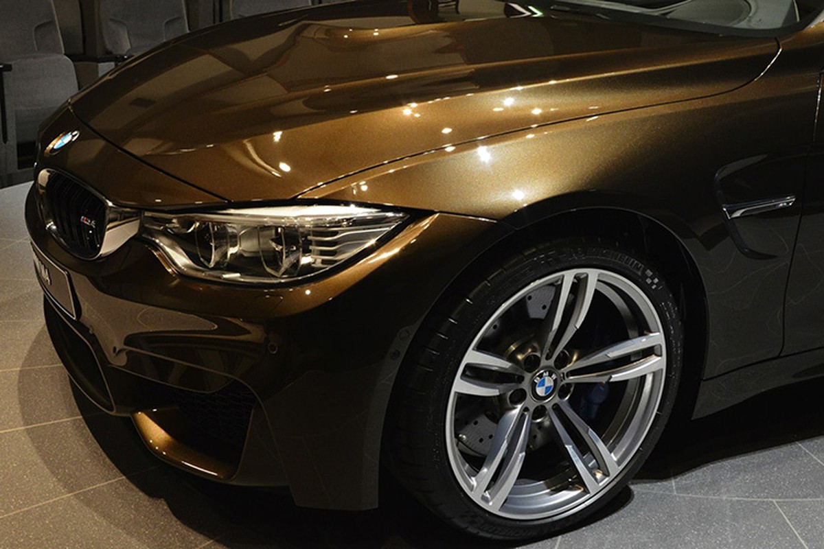 BMW M4 